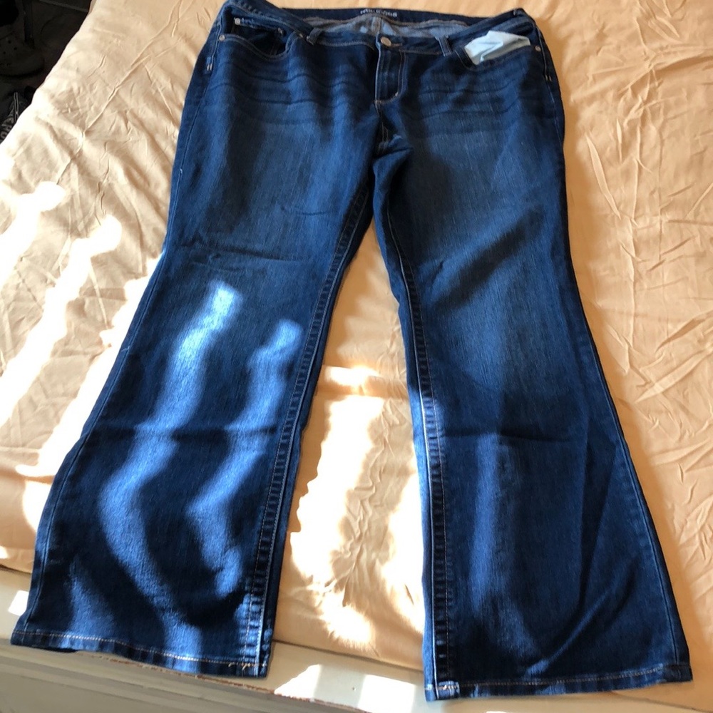 Women’s Plus Maurices Jeans